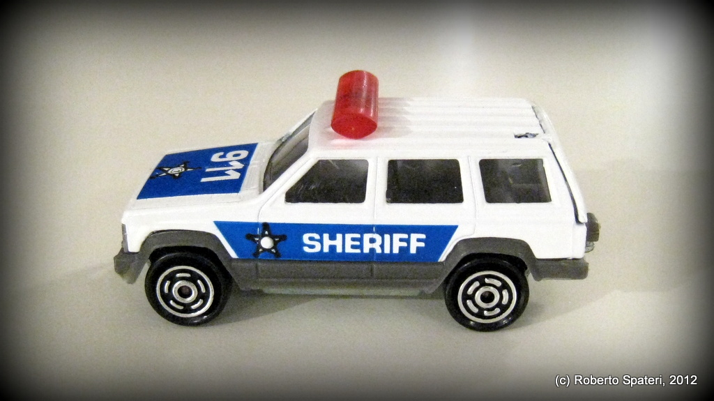 Majorette Jeep Cherokee (n.285-B)